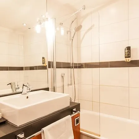 Augustin's Hotel 4*